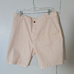 Light Pink Flat Front Men's Shorts from 7 for all mankind Size 36